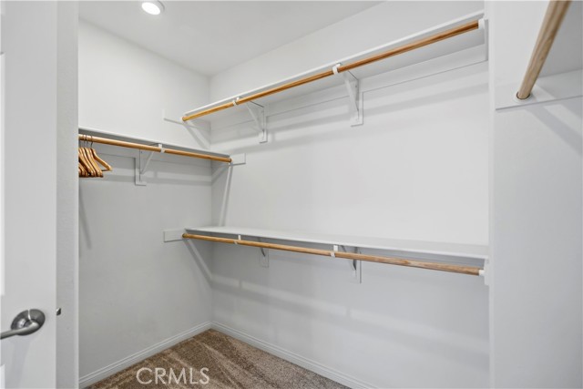 Detail Gallery Image 13 of 34 For 335 Carson Ct, Rialto,  CA 92376 - 3 Beds | 2/1 Baths