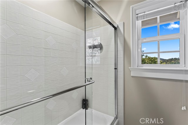 Detail Gallery Image 55 of 64 For 1010 Black Oaks Dr, Lake Arrowhead,  CA 92352 - 3 Beds | 2/2 Baths