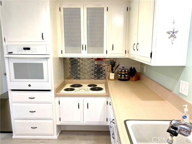 Detail Gallery Image 11 of 35 For 1681 Tam O'shanter Rd 10d M12, Seal Beach,  CA 90740 - 2 Beds | 1 Baths
