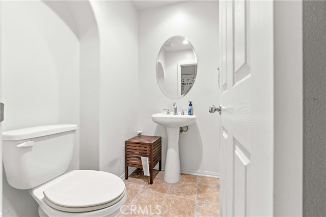 12343 Azaleas, Santa Fe Springs CA: https://media.crmls.org/medias/803b7822-be1c-4185-8d39-1c240e95e042.jpg