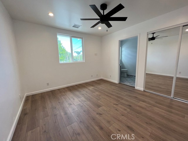 23042 Saticoy St. photo 15