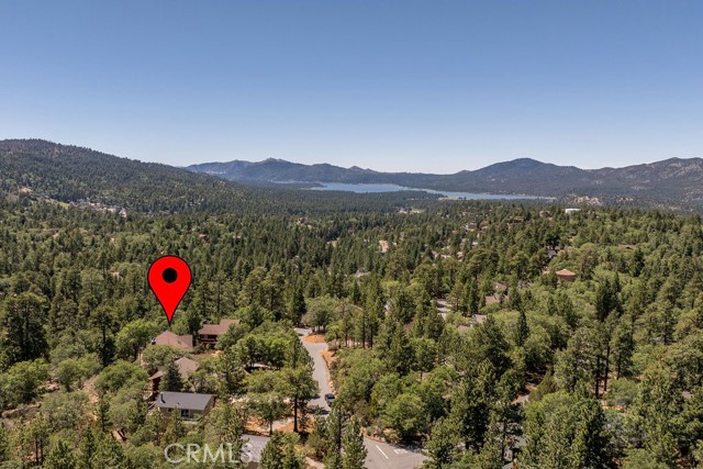 190 Yosemite Drive, Big Bear City CA: https://media.crmls.org/medias/803d3252-bbbf-4d10-94d9-ba8617012429.jpg
