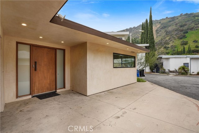 Image 3 for 2240 Chelan Pl, Los Angeles, CA 90068