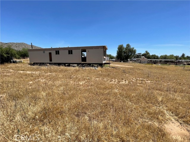 32785 State Highway 74, Hemet CA: https://media.crmls.org/medias/803d8b1c-06ba-44ef-8b6f-6e63218bd372.jpg
