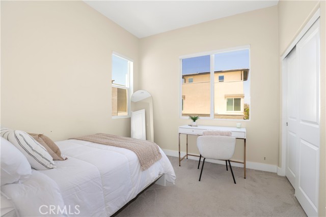 Detail Gallery Image 14 of 38 For 27512 Golden Currant Pl, Valencia,  CA 91381 - 4 Beds | 4 Baths