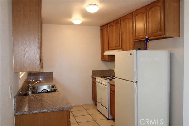 38429 10th E Place, Palmdale CA: https://media.crmls.org/medias/803de88e-b558-4fea-a691-899923cfb04a.jpg