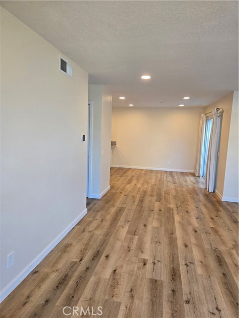 Detail Gallery Image 6 of 34 For 22 Exeter #23,  Irvine,  CA 92612 - 1 Beds | 1 Baths