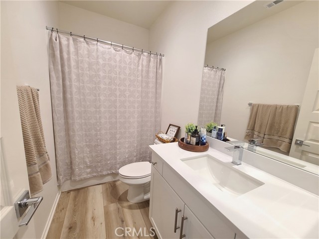 12913 Tehachapi Street, Hesperia CA: https://media.crmls.org/medias/803f1e81-5a91-4e1b-adc7-3c51af73e7a0.jpg