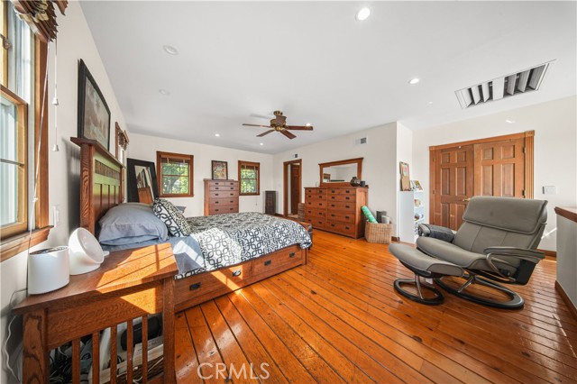 Detail Gallery Image 25 of 35 For 4049 E 15th, Long Beach,  CA 90804 - 3 Beds | 2 Baths