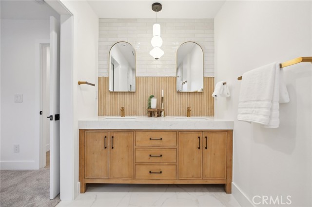 Detail Gallery Image 19 of 31 For 1147 Charleston, Costa Mesa,  CA 92626 - 4 Beds | 2 Baths
