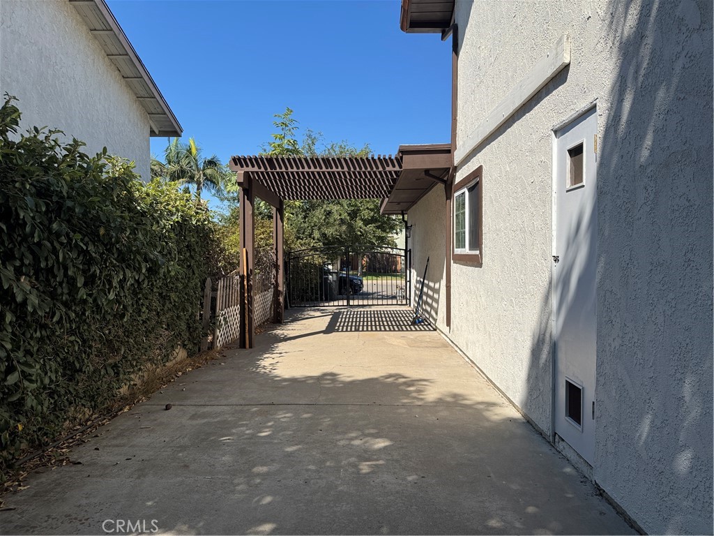 804114b6 78c0 4f68 B106 D649e0c4b149