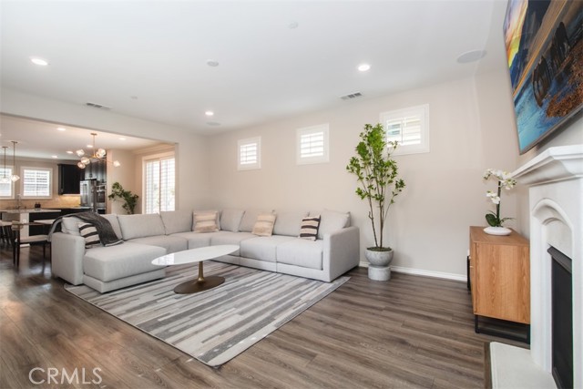 29048 N West Hills Drive, Valencia CA: https://media.crmls.org/medias/8041f548-de38-4333-89a4-fe5167ffe3d6.jpg