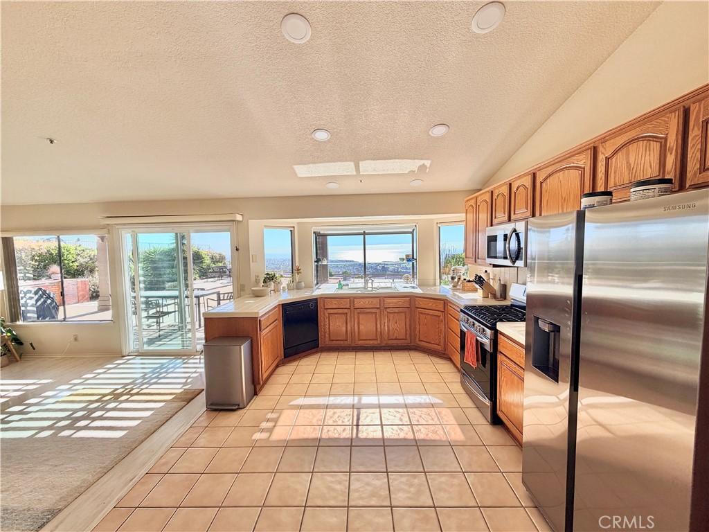 MLS #OC25265308 image #34