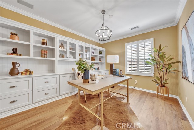 63 Splendor, Irvine CA: https://media.crmls.org/medias/804269ad-5eec-482c-9ded-db22c83f0b3a.jpg