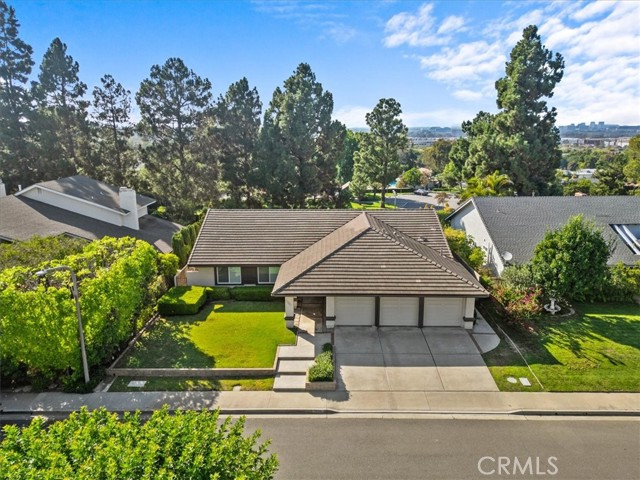 Detail Gallery Image 1 of 34 For 19011 Glenmont Ter, Irvine,  CA 92603 - 3 Beds | 2/1 Baths