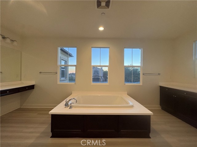 Detail Gallery Image 13 of 24 For 7514 Camino Minero, Carlsbad,  CA 92009 - 5 Beds | 4/1 Baths