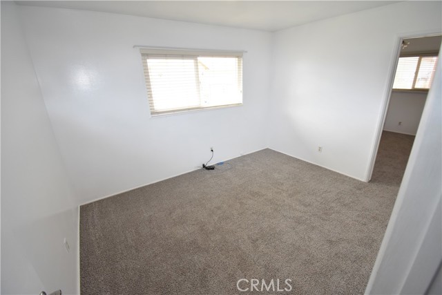 Detail Gallery Image 15 of 20 For 13076 Osage Rd, Apple Valley,  CA 92308 - 4 Beds | 2 Baths