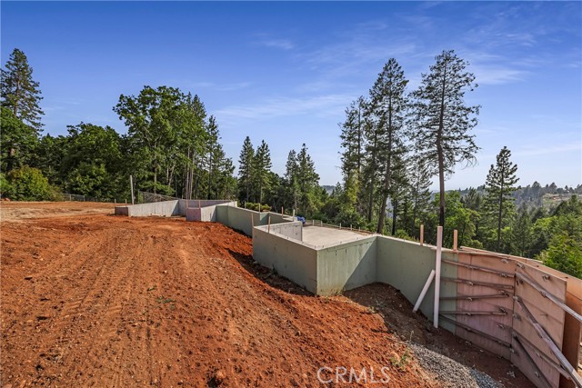 Detail Gallery Image 5 of 12 For 6652 Ishi Dr, Magalia,  CA 95954 - 4 Beds | 3 Baths