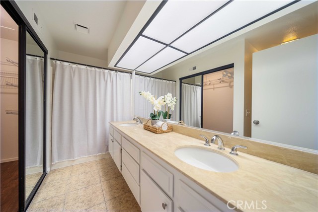 Detail Gallery Image 18 of 27 For 13101 Sunnybrook Circle #204,  Garden Grove,  CA 92844 - 2 Beds | 2 Baths