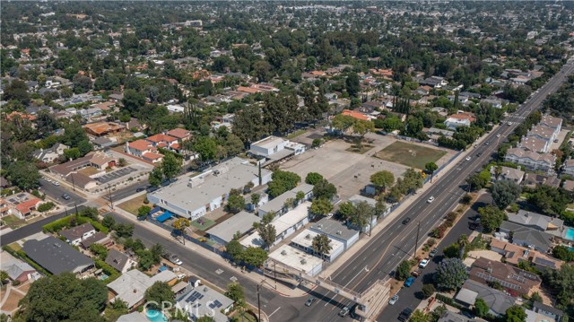 Detail Gallery Image 39 of 39 For 5710 Wilbur Ave, Tarzana,  CA 91356 - 4 Beds | 2 Baths