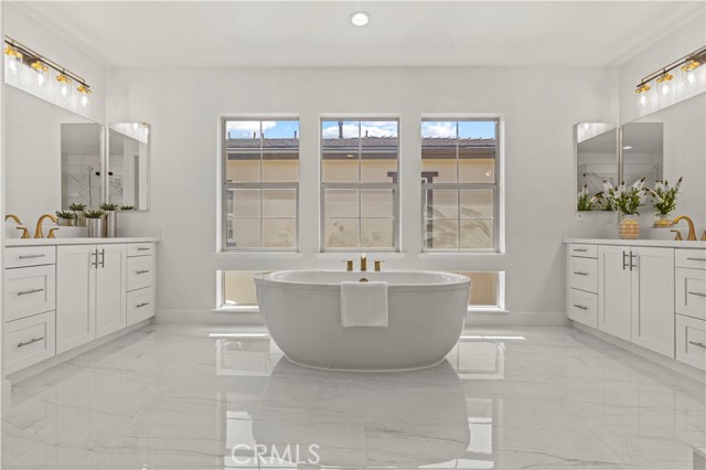 Detail Gallery Image 39 of 69 For 1186 Viejo Hills Dr, Lake Forest,  CA 92610 - 5 Beds | 5/1 Baths