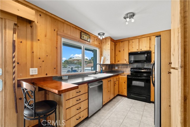 Detail Gallery Image 12 of 31 For 22582 Catania, Laguna Hills,  CA 92653 - 4 Beds | 2 Baths