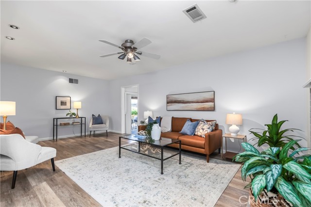 Detail Gallery Image 9 of 41 For 9006 Haveteur Way, San Diego,  CA 92123 - 3 Beds | 2 Baths