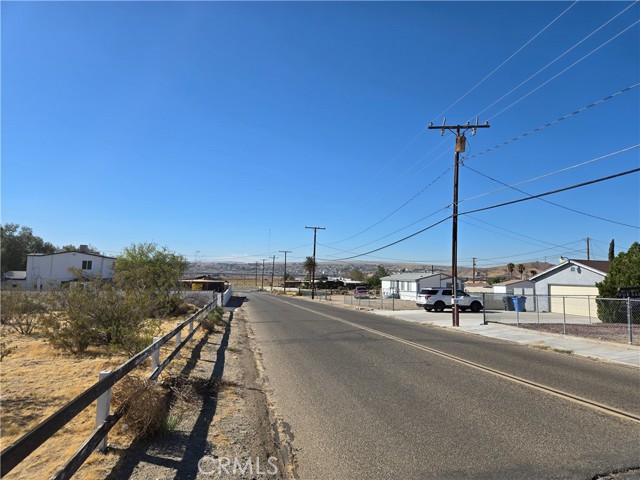 Detail Gallery Image 12 of 71 For 36768 Camarillo Ave, Barstow,  CA 92311 - 3 Beds | 2 Baths