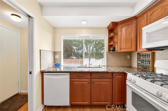 Detail Gallery Image 18 of 44 For 1590 Avenida Selva, Fullerton,  CA 92833 - 3 Beds | 2 Baths