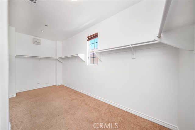 5662 Galasso Avenue, Fontana CA: https://media.crmls.org/medias/804859ad-803e-4d77-b8eb-1974bba8e97d.jpg