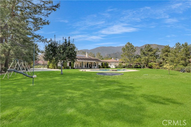 1050 Fuller Drive, Claremont CA: https://media.crmls.org/medias/804864d4-9c91-4bec-a9a0-53b53618d89d.jpg
