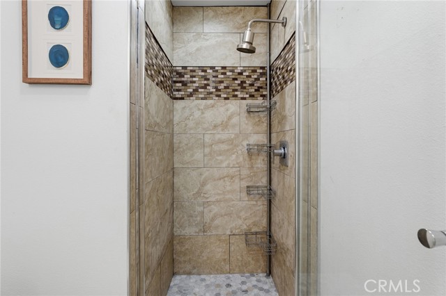 Detail Gallery Image 20 of 31 For 28031 Sarabande, Canyon Country,  CA 91387 - 3 Beds | 2 Baths