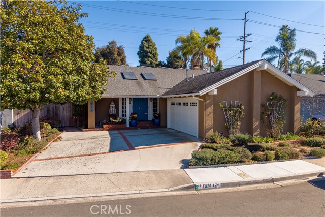 Detail Gallery Image 1 of 36 For 1874 Parkcrest Dr, Costa Mesa,  CA 92627 - 4 Beds | 3 Baths