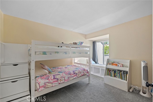 164 Stanford Court, Irvine CA: https://media.crmls.org/medias/80496fc0-72d7-440b-bf90-1cce615776a8.jpg