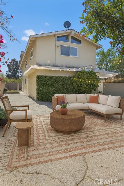 54 Encanto Drive, Rolling Hills Estates CA: https://media.crmls.org/medias/804a28c0-dc70-40d0-a707-79d6a0647741.jpg