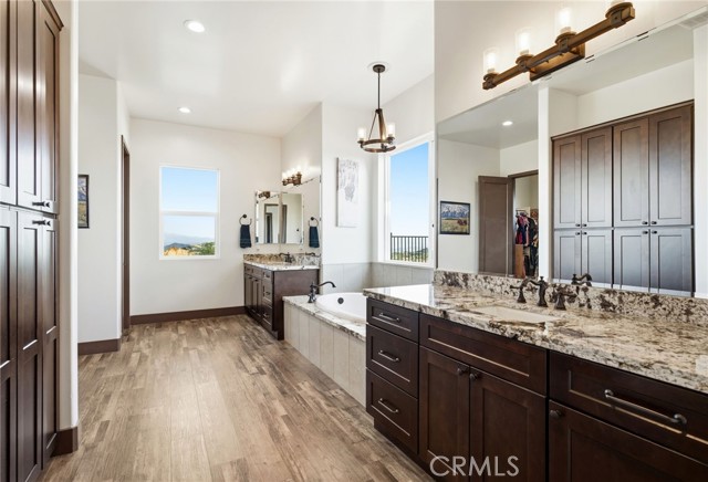 Detail Gallery Image 16 of 34 For 39472 Vista Del Bosque, Murrieta,  CA 92562 - 3 Beds | 2 Baths
