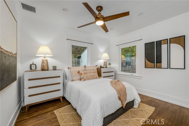 227 Ximeno Avenue, Long Beach CA: https://media.crmls.org/medias/804a57f7-1f2d-4183-ac5b-ffdc5aa45a65.jpg