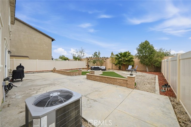 Detail Gallery Image 5 of 41 For 24318 Red Spruce, Murrieta,  CA 92562 - 3 Beds | 2/1 Baths