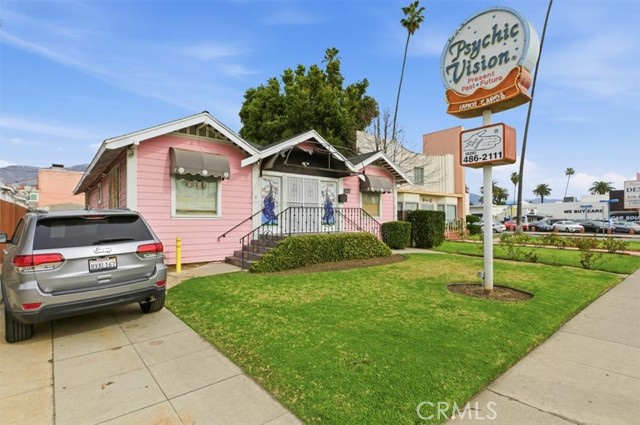 Detail Gallery Image 4 of 28 For 1845 E Colorado, Pasadena,  CA 91107 - 3 Beds | 1 Baths