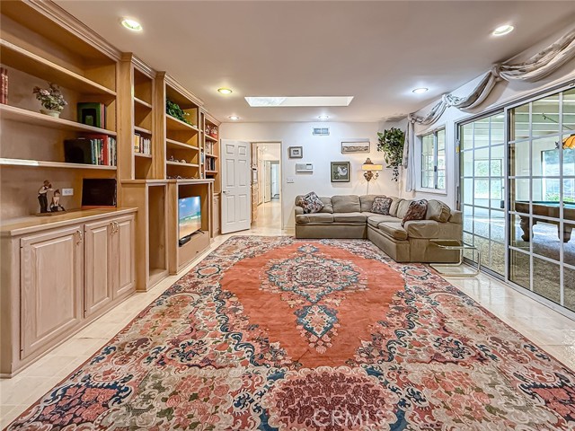 Image 14 of 60 For 17424 Superior