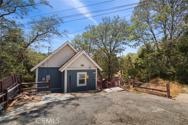 29251 Lake Brook Avenue, Cedar Glen CA: https://media.crmls.org/medias/804d1e92-0c33-42f6-aef5-f7b7227101fb.jpg