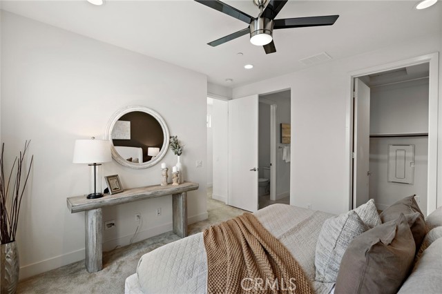 Detail Gallery Image 19 of 50 For 645 W 17th St, Costa Mesa,  CA 92627 - 3 Beds | 2/2 Baths