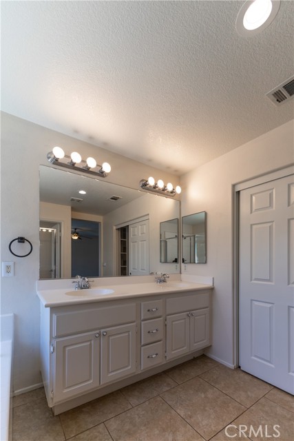 Detail Gallery Image 26 of 36 For 1883 Jasmine Ct, San Jacinto,  CA 92583 - 4 Beds | 2/1 Baths