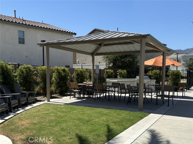 32815 Crown Point Lane, Lake Elsinore CA: https://media.crmls.org/medias/804e8d19-e5fb-4c27-bc01-852278c2185c.jpg