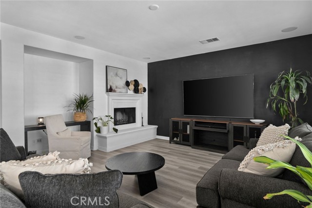 21 Via Del Renal Court, Lake Elsinore CA: https://media.crmls.org/medias/804eb94a-e81a-41c3-af9a-f1f2f111dae6.jpg