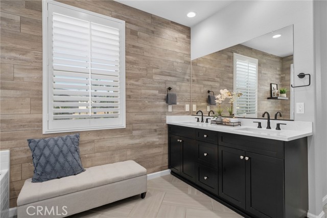 16076 Pesaro Lane, Fontana CA: https://media.crmls.org/medias/804f266f-b56e-4d2c-860c-7944d6cbacfe.jpg