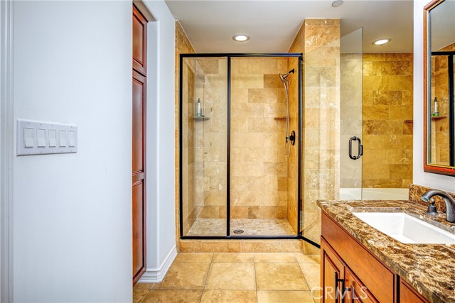 Detail Gallery Image 18 of 27 For 432 S Willaman Dr #104,  Los Angeles,  CA 90048 - 2 Beds | 2 Baths