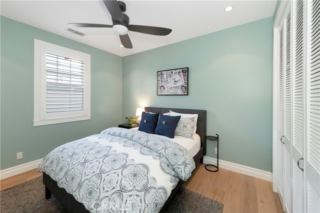 2905 Broad St, Newport Beach CA: https://media.crmls.org/medias/8051356a-58c0-40ce-8756-3b11b354780a.jpg