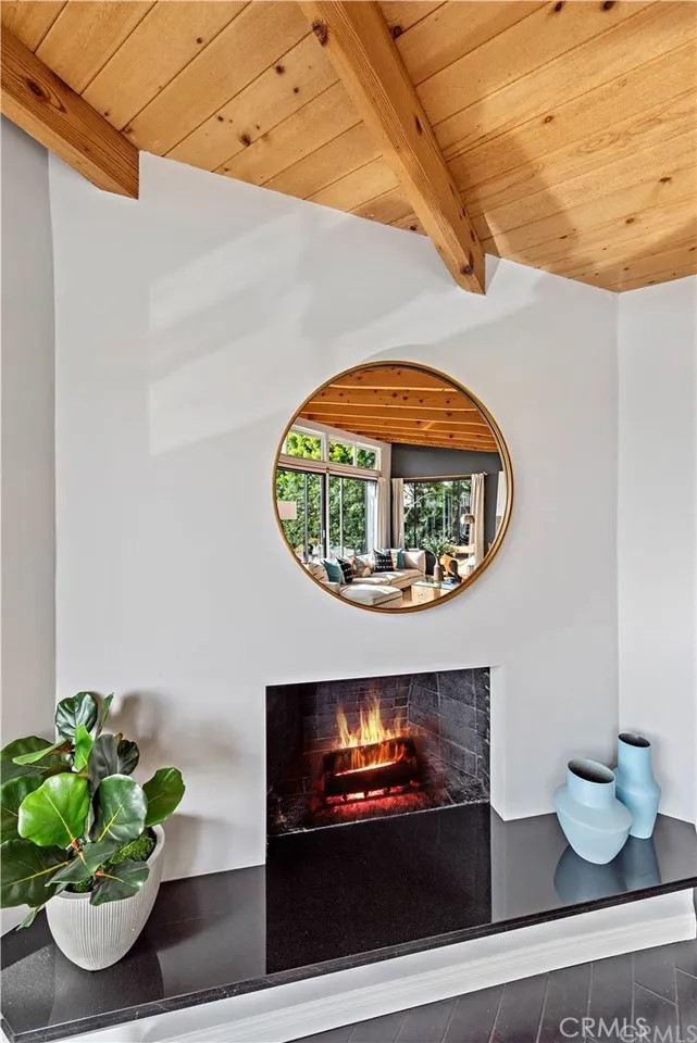 8051678a B6b6 4f49 960a 7ae9d051353e