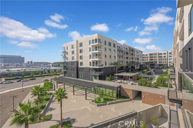 Detail Gallery Image 18 of 27 For 3415 Rivington, Irvine,  CA 92612 - 2 Beds | 2/1 Baths